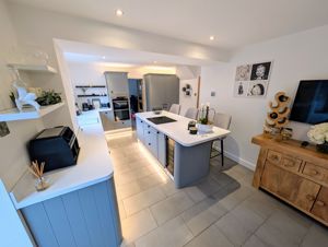 Photo 36- click for photo gallery